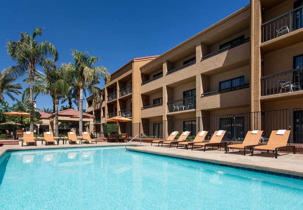 Courtyard By Marriott Phoenix Меса Екстер'єр фото