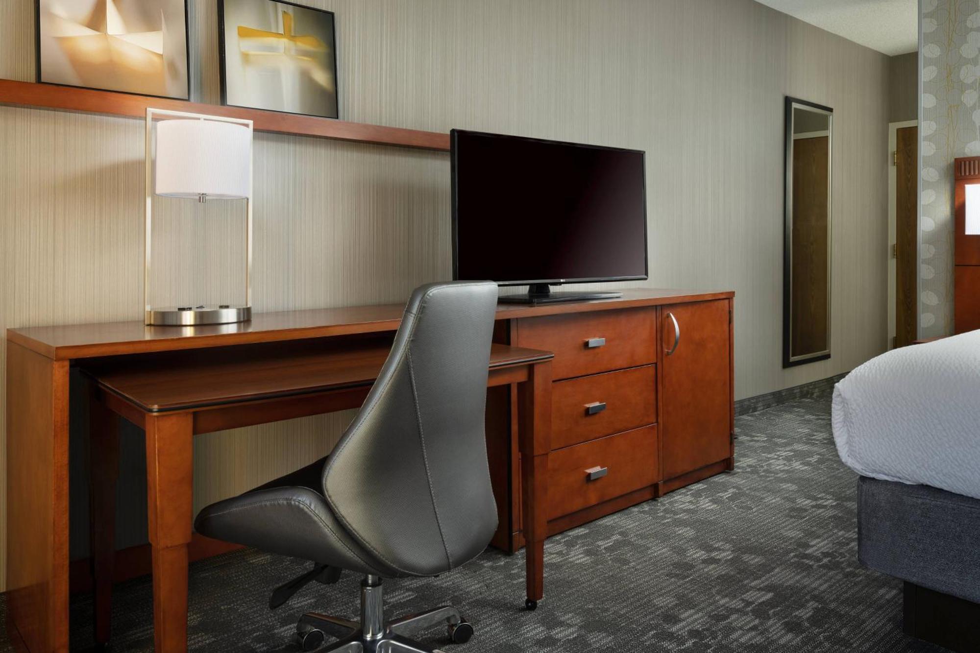 Courtyard By Marriott Phoenix Меса Екстер'єр фото