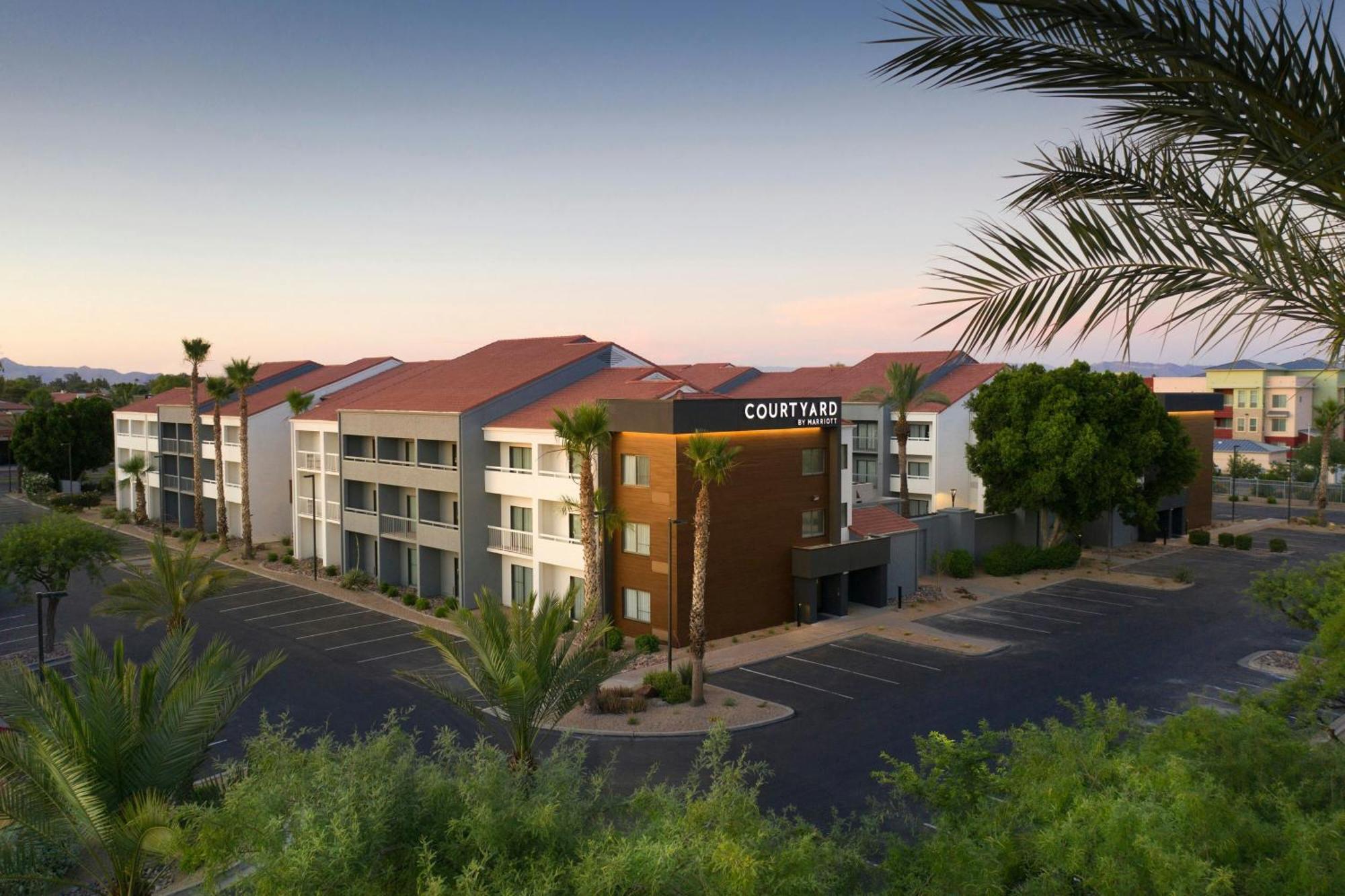 Courtyard By Marriott Phoenix Меса Екстер'єр фото